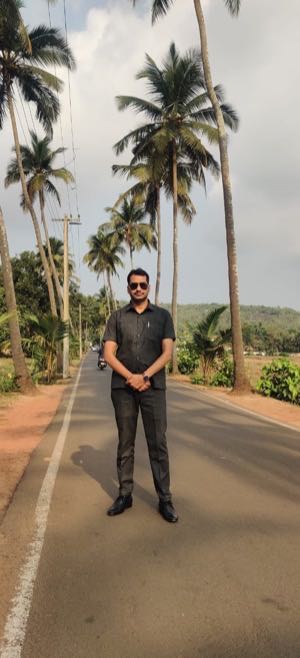 Suresh Yadav, DriverOnDoor driver